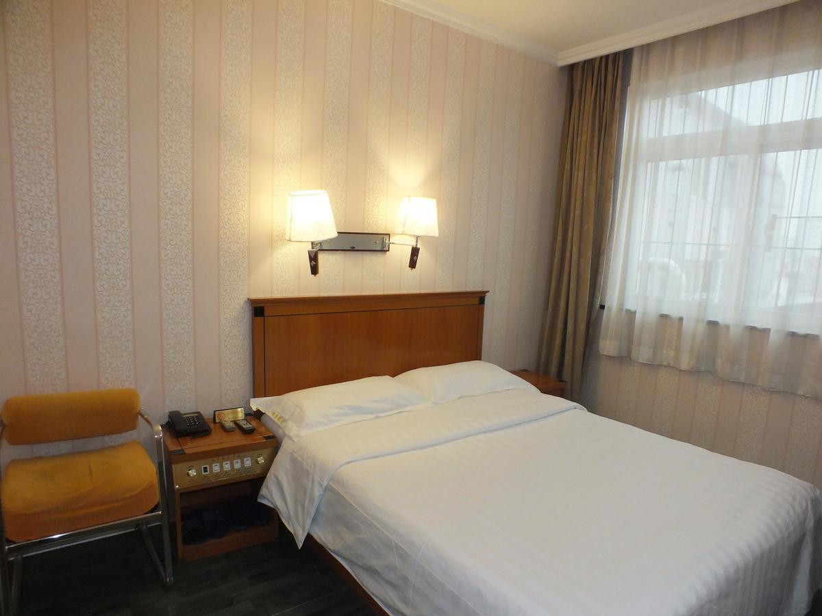 Beijing Fuxing Holiday Hotel Δωμάτιο φωτογραφία